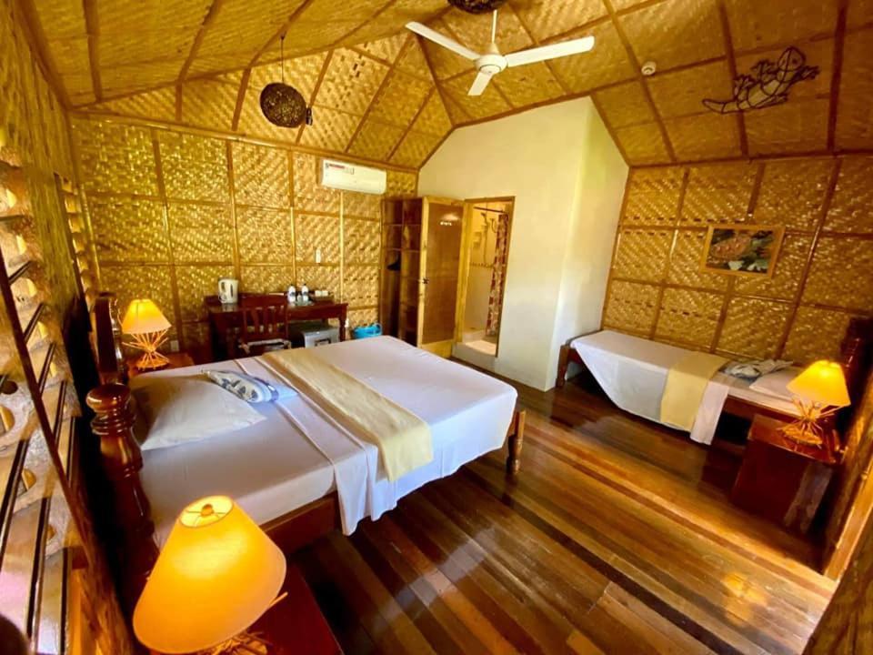 Magic Island Dive Resort Moalboal Eksteriør billede